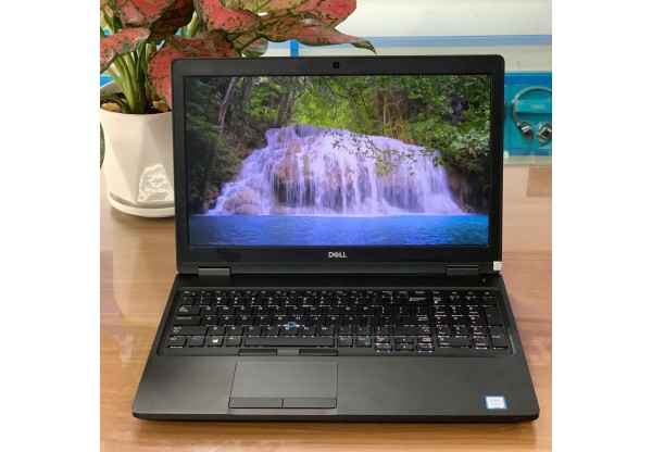 Dell Latitude 5590 i7 8560U 32G 256G 15.6" B3