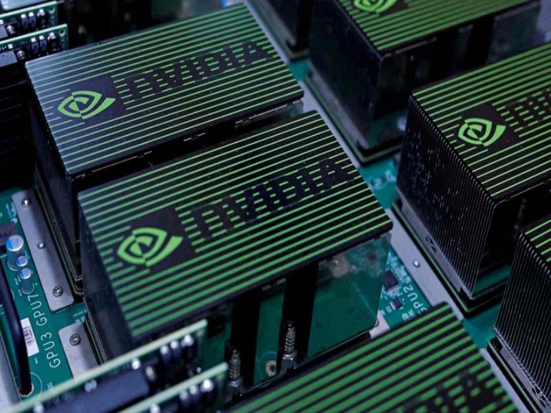Nvidia và AMD được yêu cầu ngừng bán chip AI hàng đầu cho Trung Quốc